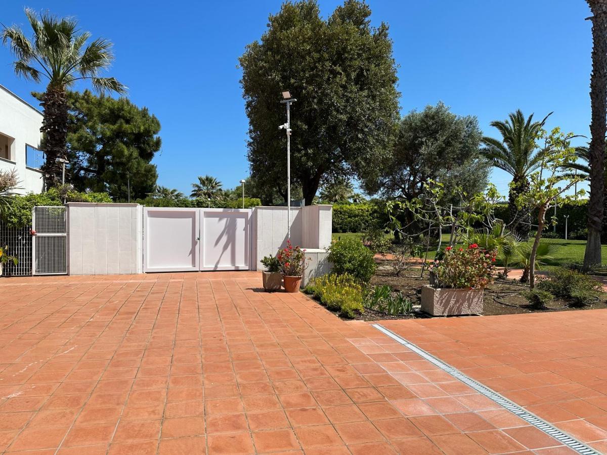 Villa Antonia Sul Mare Con Piscina Torre A Mare Bari Exterior foto